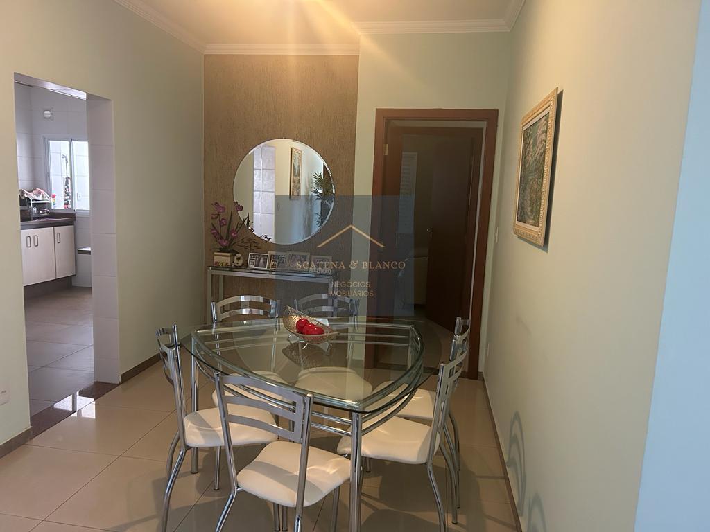 Apartamento no Edifício Leon dOro, com 3 dormitórios - Scatena Imóveis