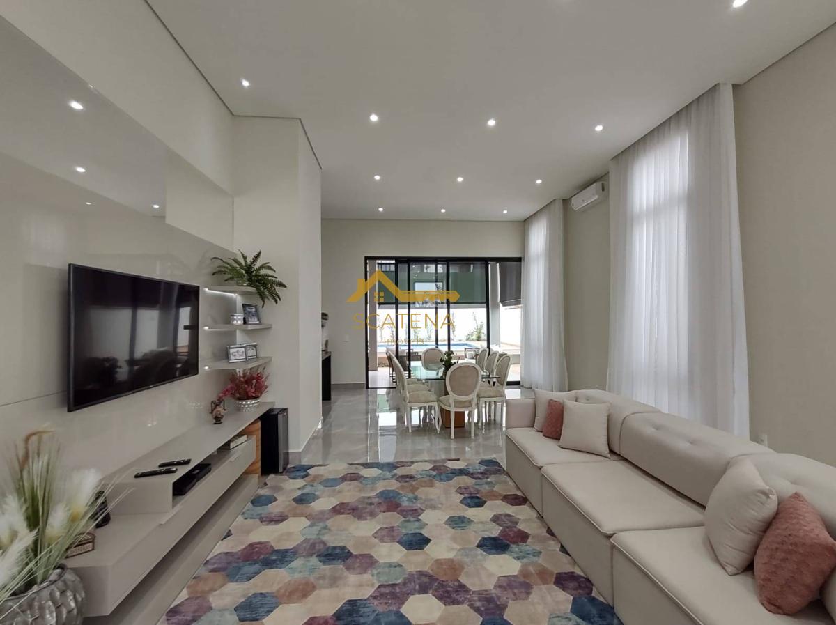  - Belíssima Casa Alphaville 4 avalia permuta por terrenos em Alphaville!