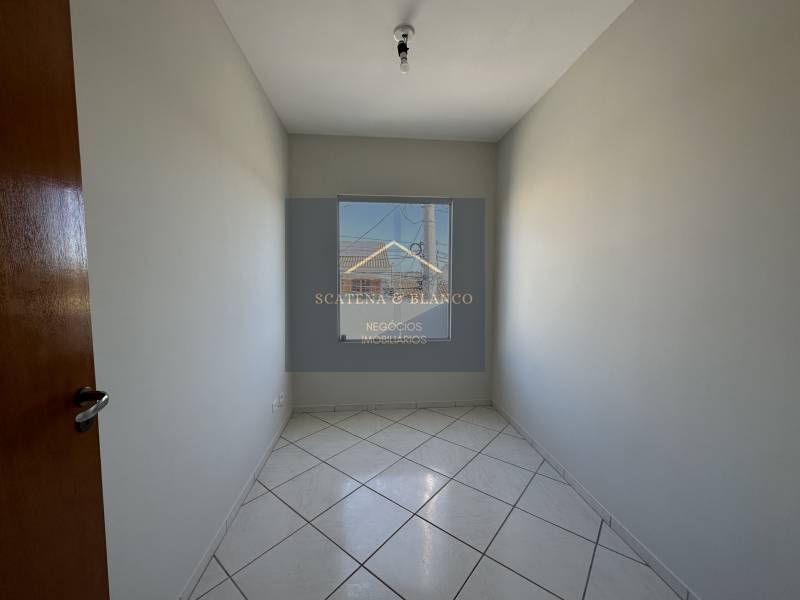  - Casa à venda, no Casa de Rua em Votorantim, Parque Jataí, com 2 quartos, 180m²