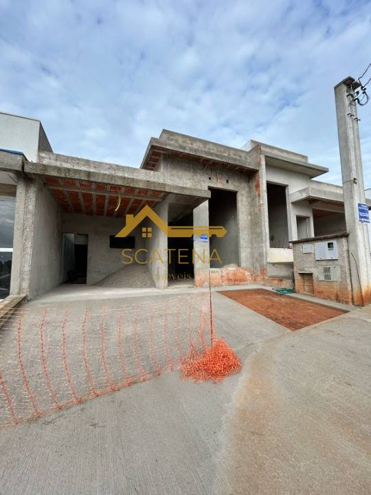 Casa térrea em construção no Condomínio Residencial Villagio Wanel com 03 quartos