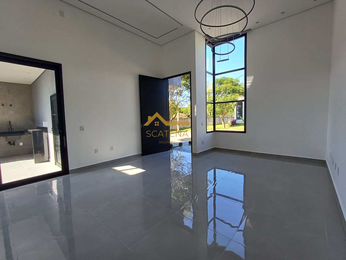  - Casa à venda no Condomínio Residencial Jardim em Sorocaba com 3 quartos, 146m²