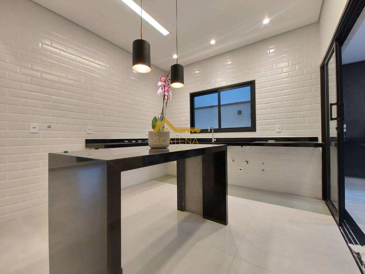  - Casa à venda no Condomínio Residencial Villagio Wanel em Sorocaba, 03 dormitórios e piscina