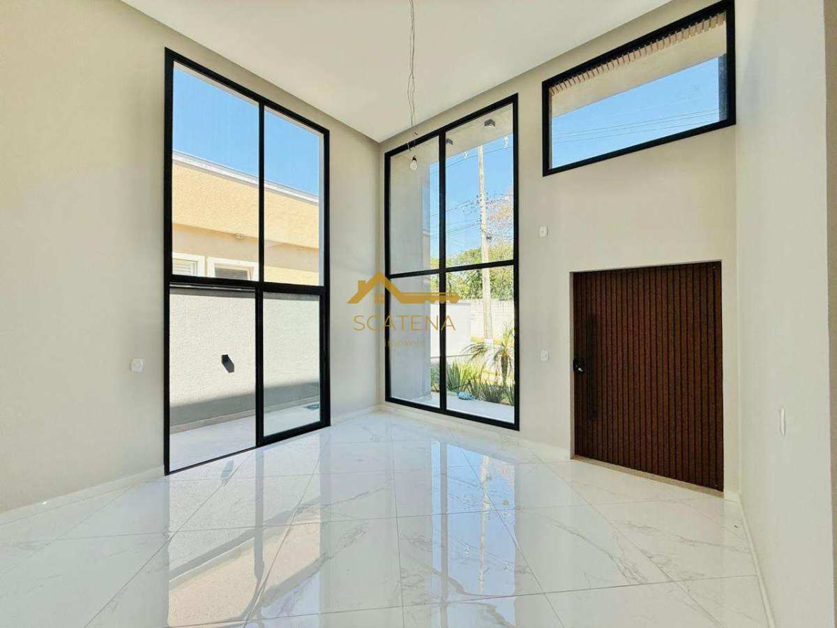  - Casa à venda no Condomínio Villa Verona em Sorocaba, 03 suítes