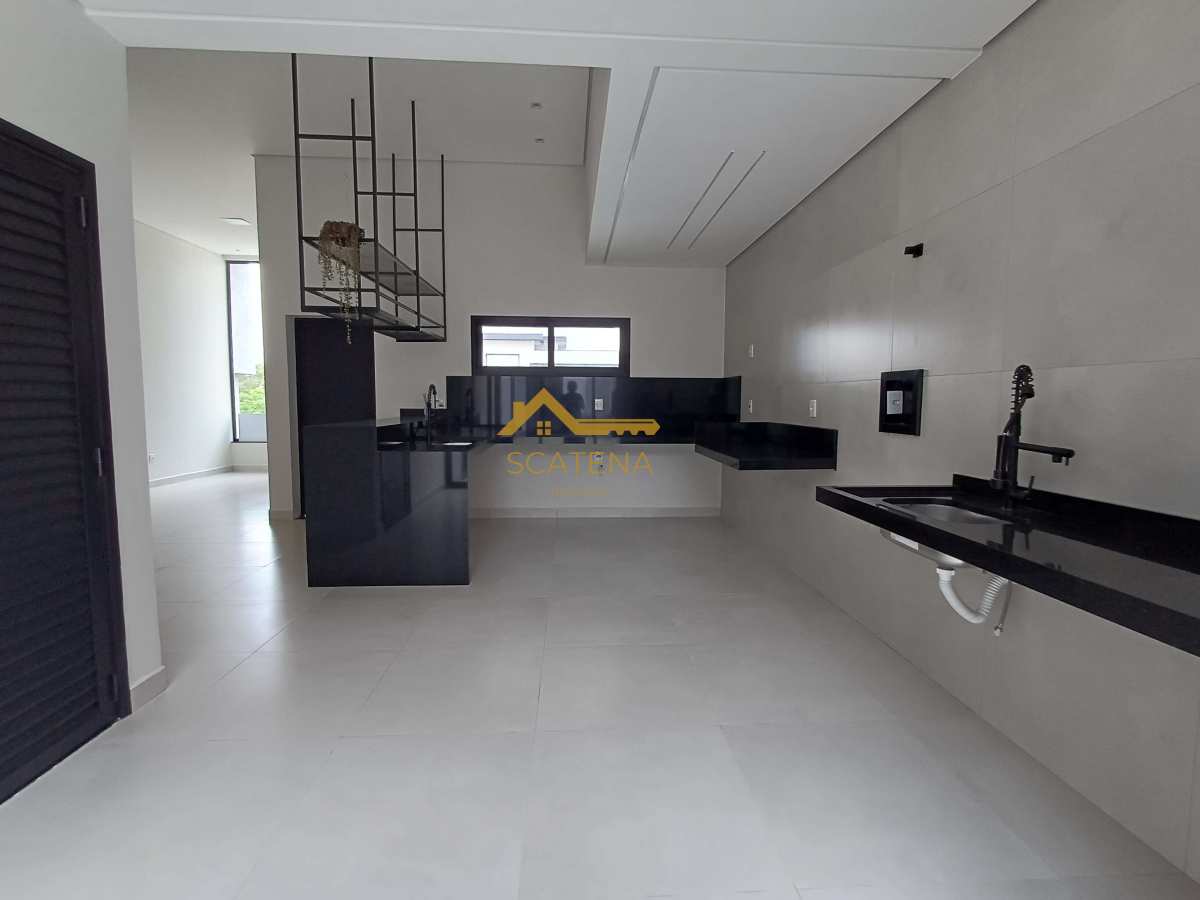 Casa à venda no Condomínio Residencial Villagio Wanel em Sorocaba, 03 dormitórios, 143m² de construção