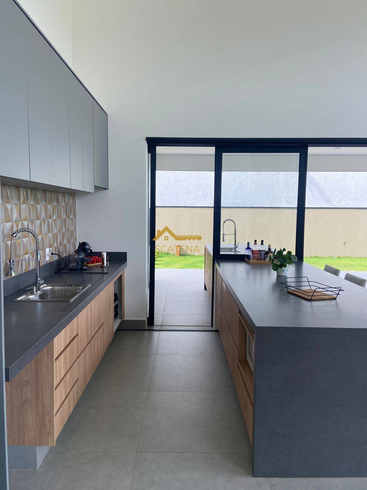  - Casa de condomínio à venda, no Condomínio Alphaville Castello em Itu, Condomínio Alphaville Castello, com 3 quartos, 251m²