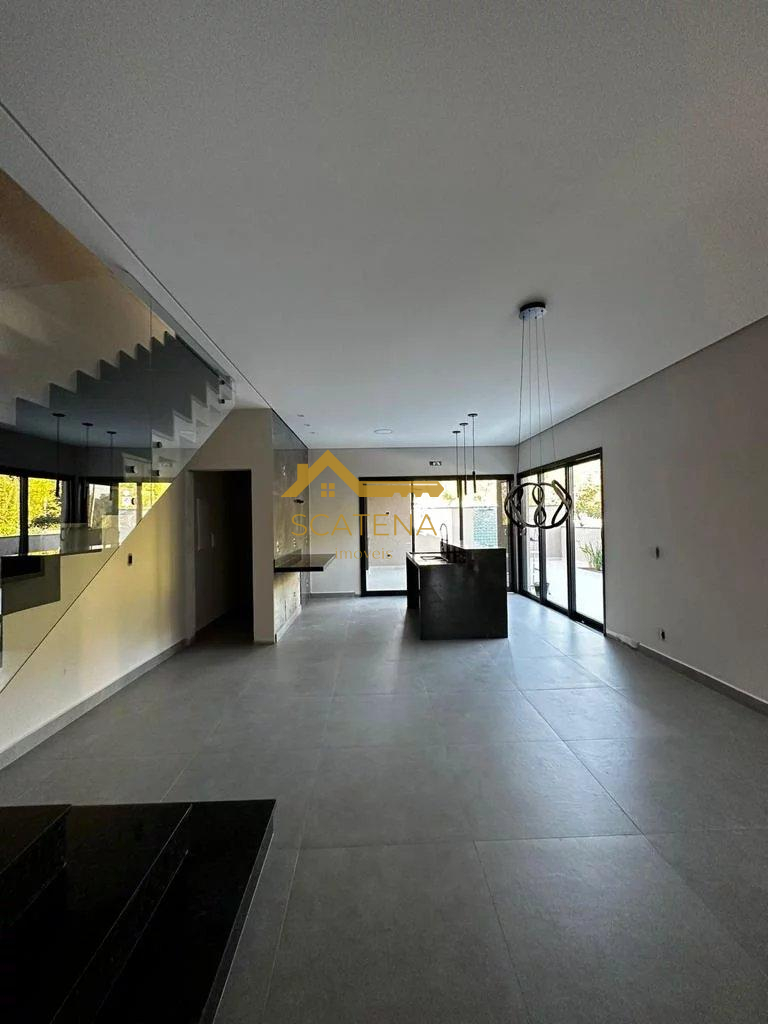  - Casa de condomínio à venda, no Condomínio Sunlake, Condomínio Sunlake, com 3 quartos, 225m²