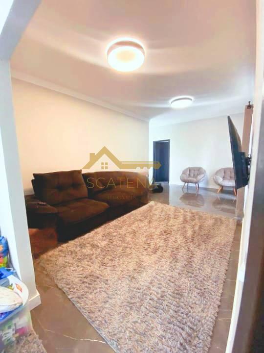  - Casa térrea com PISCINA em TERRENO 1097M², fácil acesso as Rodovias para São Paulo...