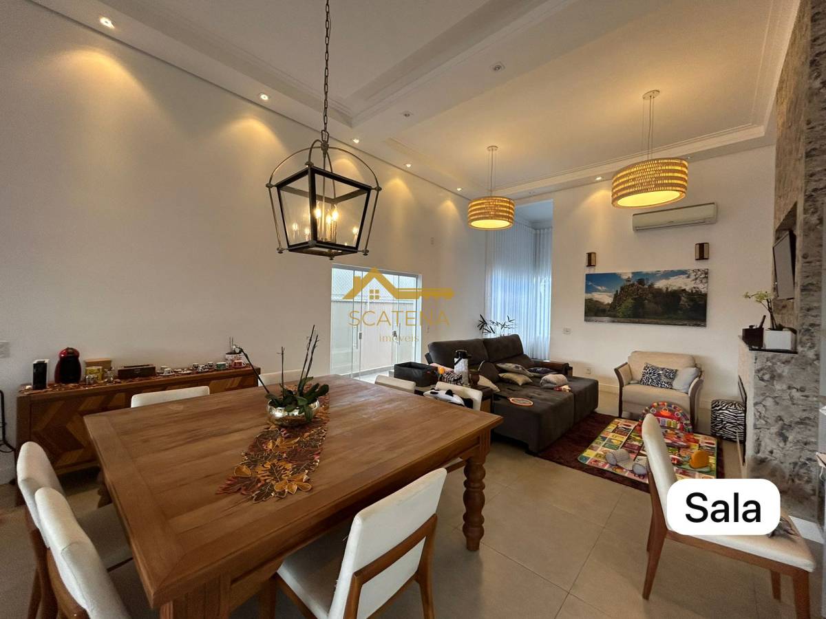  - Casa Térrea Condomínio Ibiti do Paço 3 suítes e piscina