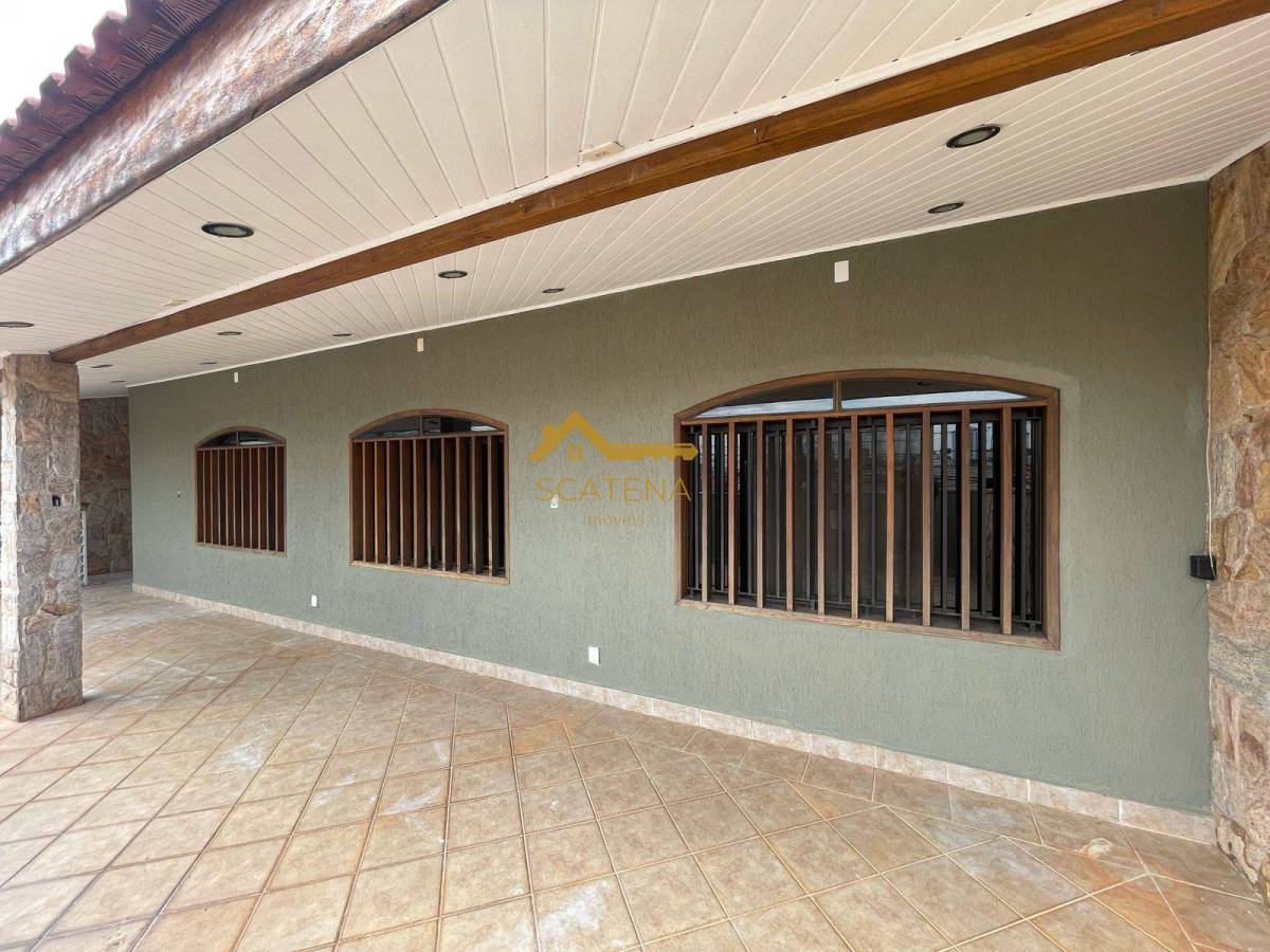  - Casa de Rua para venda e locação no Altos do Trujillo, com 3 quartos, 420m²