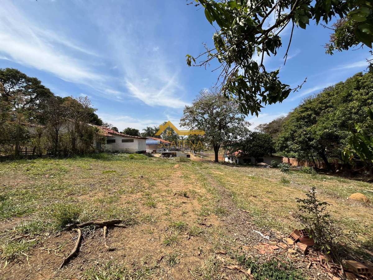 Chácara à venda em Sorocaba, Caguassu, com 4 quartos, 642m² - Scatena Imóveis