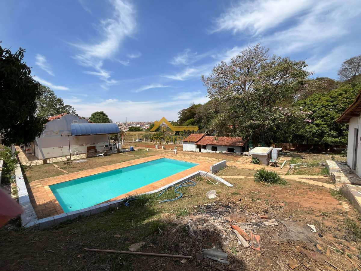  - Chácara à venda em Sorocaba, Caguassu, com 4 quartos, 642m²