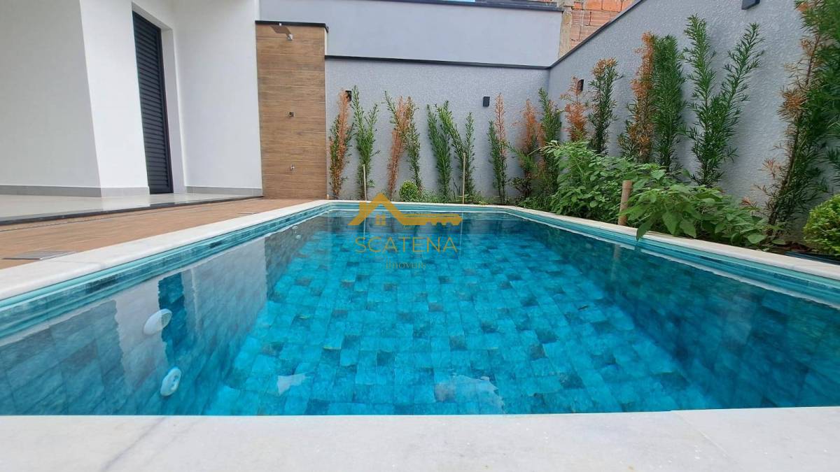 Oportunidade Única: Sobrado Moderno no Condomínio Residencial Villagio Wanel!