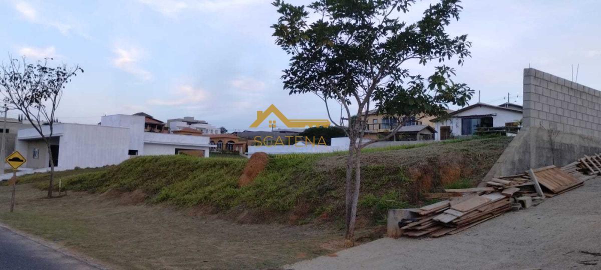  - ÓTIMA  localização no condomínio!