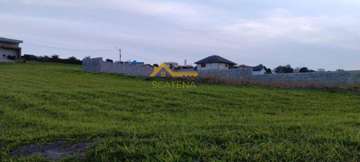 Terreno em Condomínio à venda, 800m² - Condomínio Village Araçoiaba,Araçoiaba da Serra