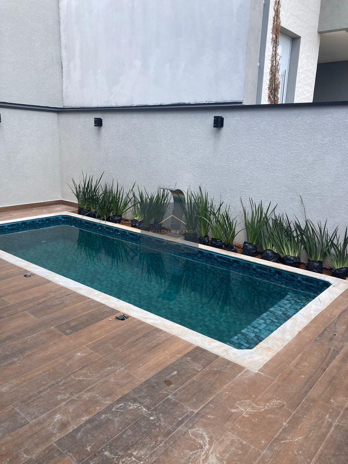  - Sobrado, 3 suítes e piscina no Cond. Reserva Ipanema