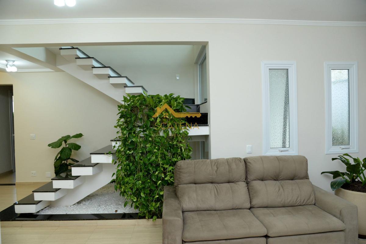  - Sobrado ESPETACULAR  428m² de área construída- 04 suites!