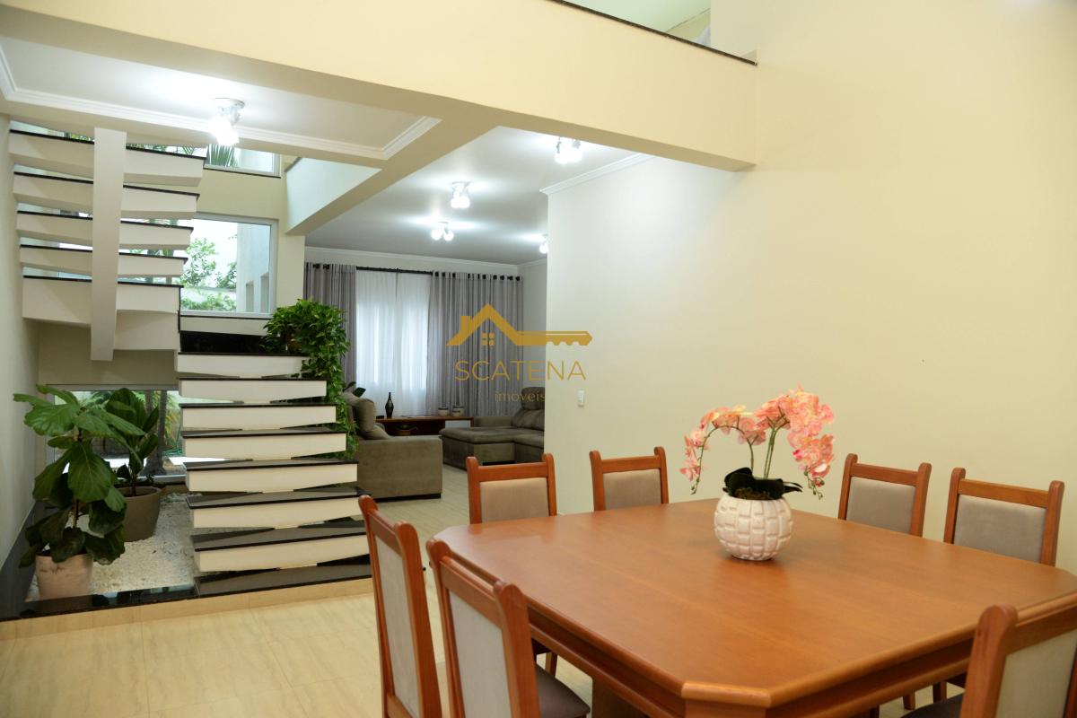  - Sobrado ESPETACULAR  428m² de área construída- 04 suites!