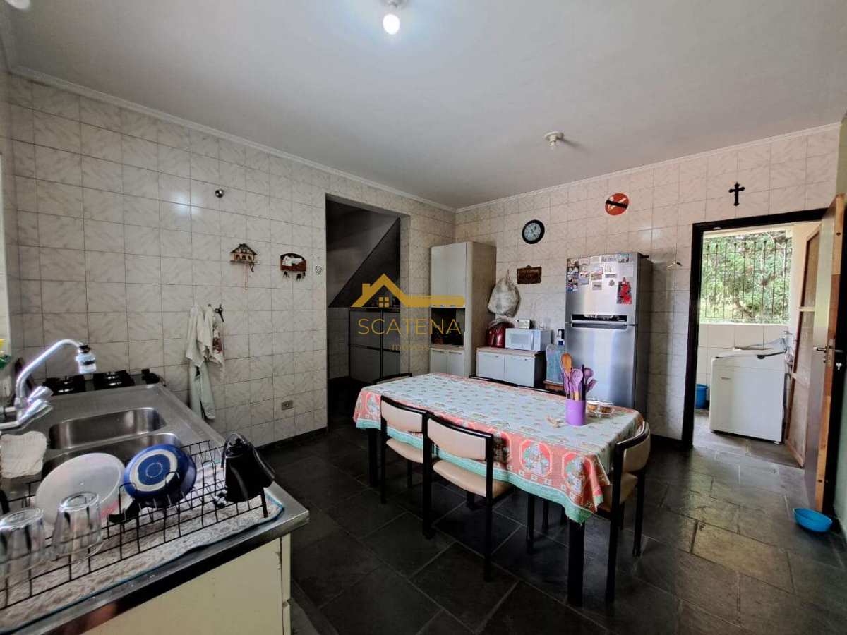 Casa à venda com 2 quartos, 207m² - Vila Piccinato,Votorantim