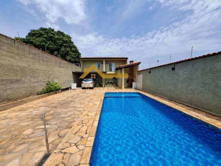 Casa à venda com 2 quartos, 207m² - Vila Piccinato,Votorantim