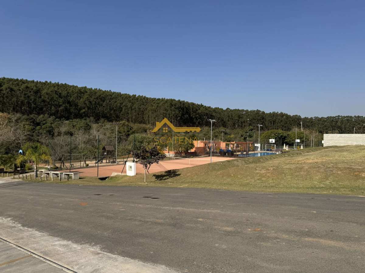  - Terreno à venda no Condomínio Fazenda Alta Vista em Salto de Pirapora com 1050m²