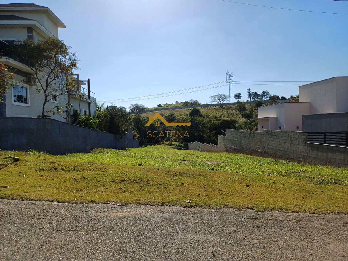 Terreno à venda no Condomínio Fazenda Alta Vista em Salto de Pirapora com 1113m²
