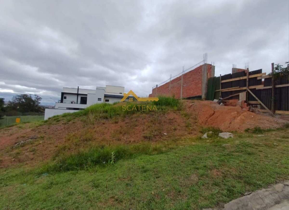  - Terreno Aclive à venda no Condomínio Sunlake em Sorocaba, 250m²