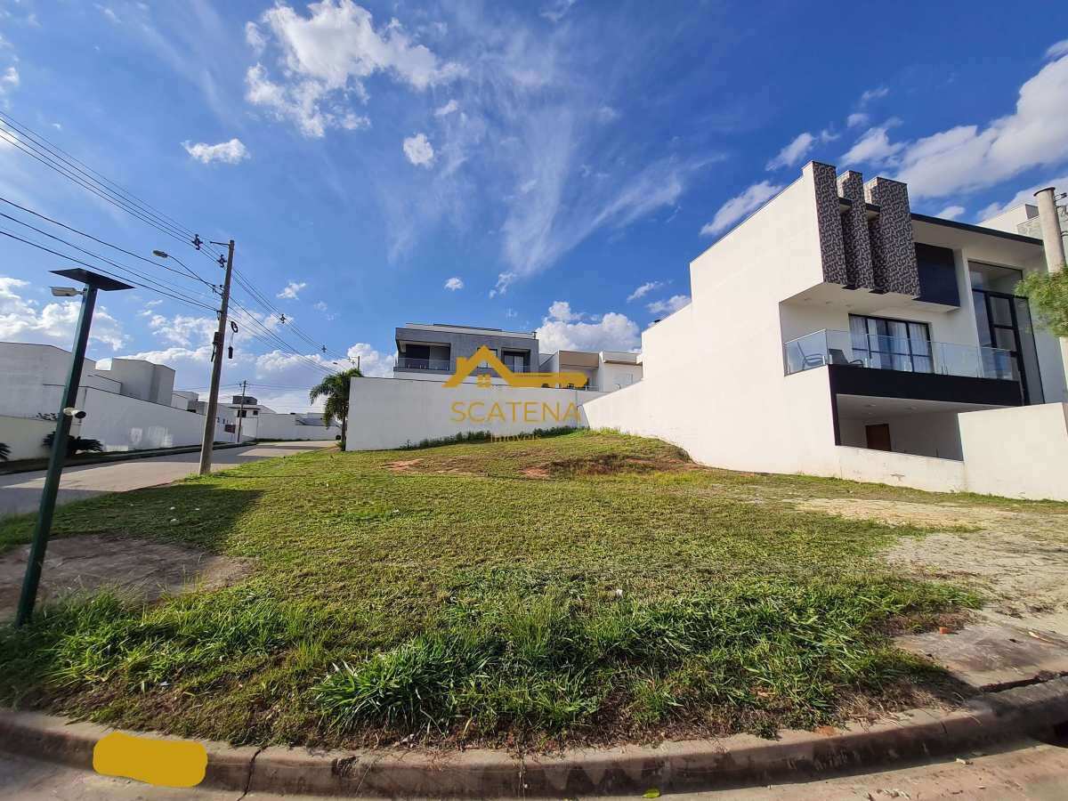  - Terreno de Esquina à Venda Condomínio Ibiti Reserva