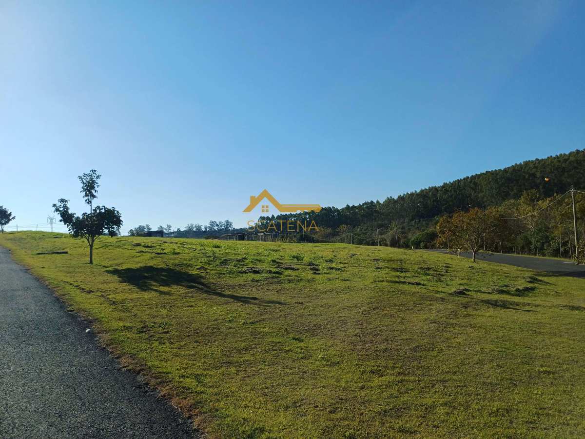 Terreno à venda no Condomínio Fazenda Alta Vista em Salto de Pirapora 2005m²
