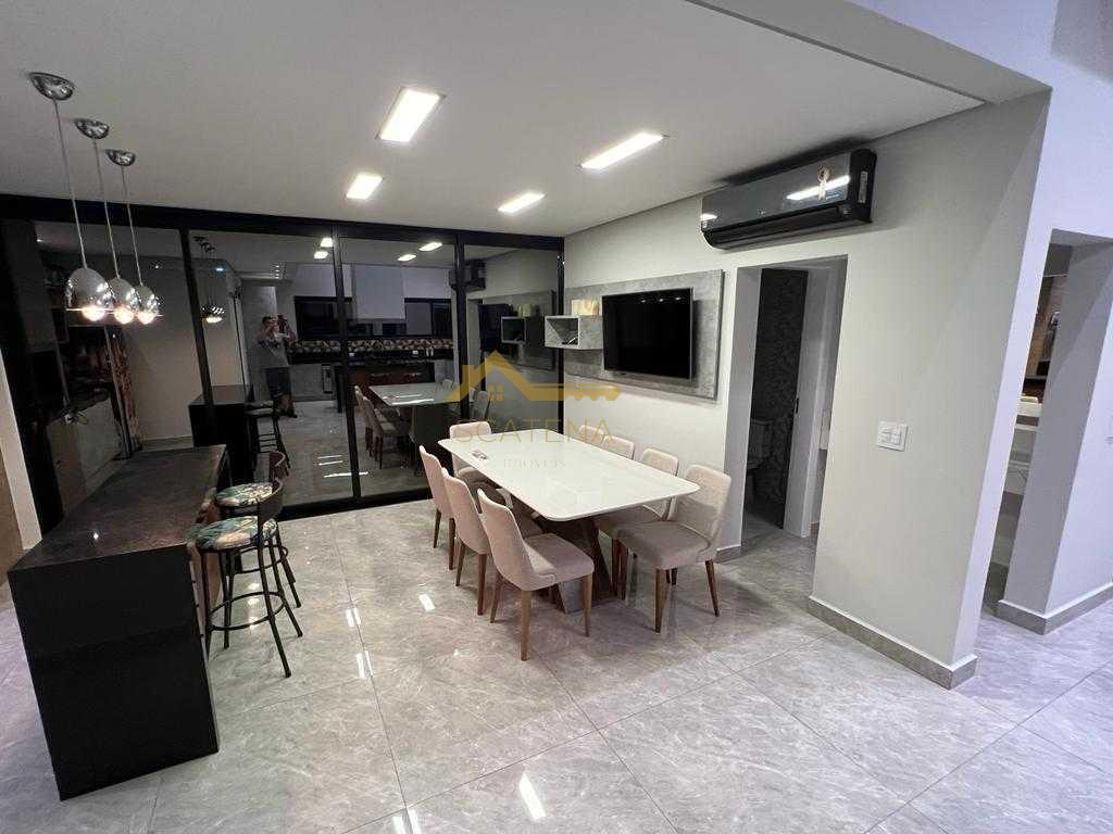  - Venha morar no Condomínio Alphaville - CASA para LOCAÇÃO MOBILIADA!