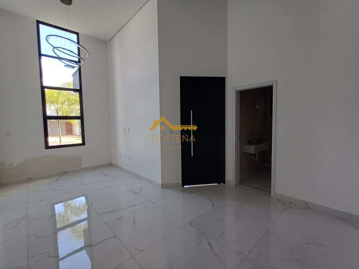  - Novíssima casa térrea no Cond. Reserva Ipanema com 03 suítes, 135 m²